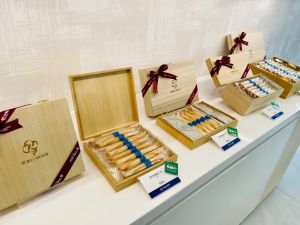 跟風周杰倫?吳姍儒鬆口「彌月禮」想選同一家:口味曝光 ▲周杰倫與昆凌三女兒彌月禮的「沐禾禮盒」。(圖/記者蕭涵云攝)