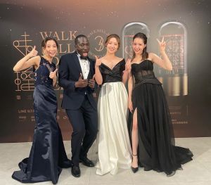 YouTube頻道「臺灣尋奇」曾經的三大台柱露西、唄姬、娜哥。據了解唄姬已於今年4月離開。(圖/翻攝哇係黑龍IG) ▲YouTube頻道「臺灣尋奇」曾經的三大台柱露西、唄姬、娜哥。據了解唄姬已於今年4月離開。(圖/翻攝哇係黑龍IG)