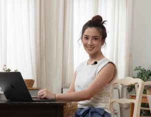 ▲許藍方捲進不倫案近一年,決定放下不上訴了。(圖/許藍方FB) ▲許藍方捲進不倫案近一年,決定放下不上訴了。(圖/許藍方FB)