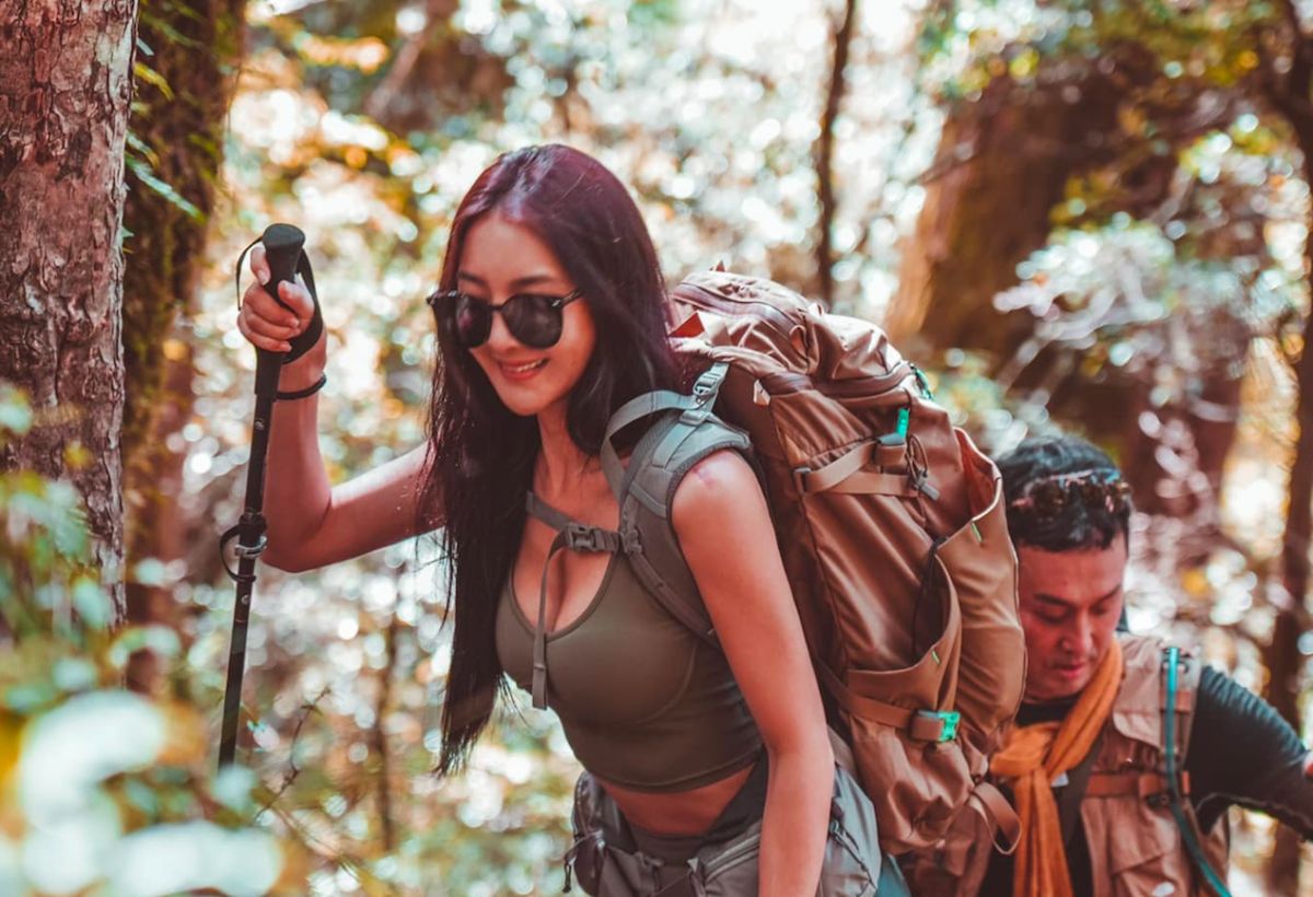 ▲吳速玲曬出火辣下廚照。（圖／翻攝吳速玲臉書）