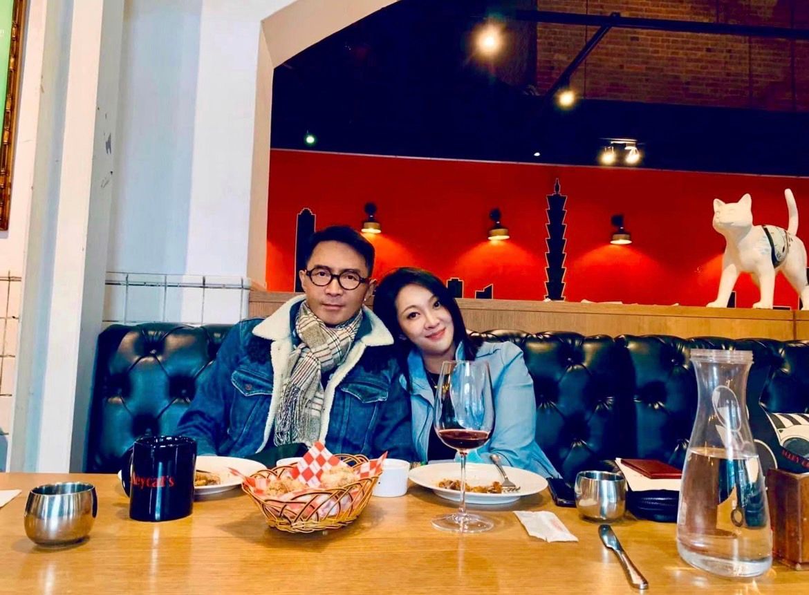 ▲林利(左)和陳貞均結婚三年但長時間分隔兩地。（圖／擷取自林利臉書）