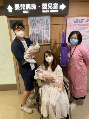 ▲楊智捷開心產下龍鳳胎寶寶。(圖/楊智捷臉書) ▲楊智捷開心產下龍鳳胎寶寶。(圖/楊智捷臉書)