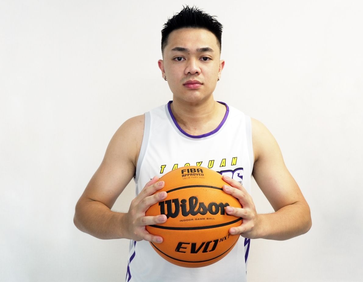 ▲桃園雲豹正式簽約陳建銘。官方提供