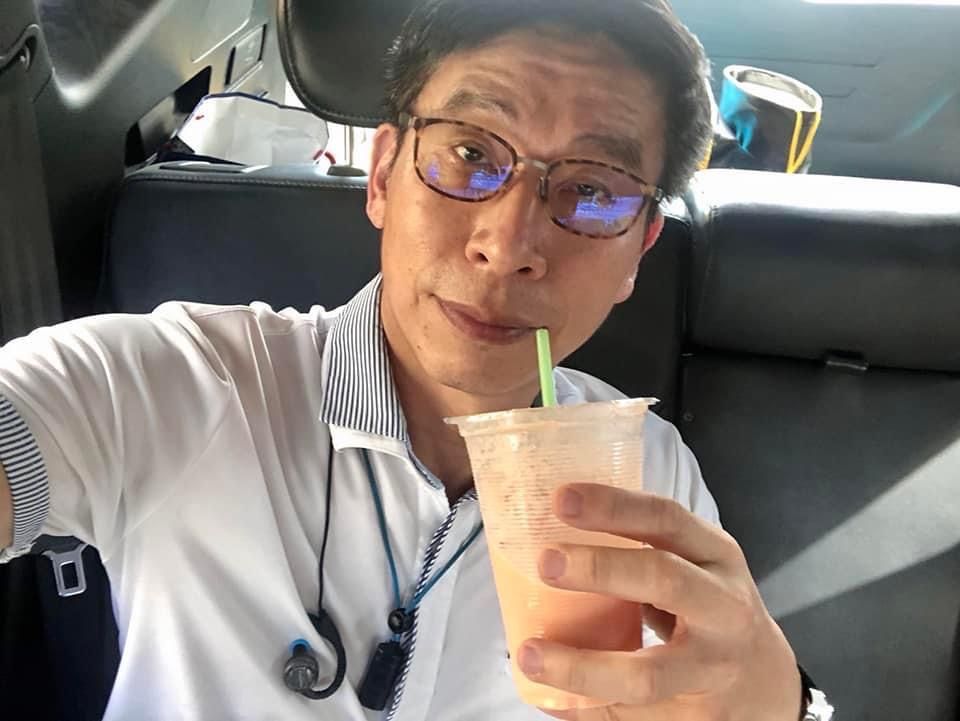 ▲鍾佳濱有自信擔任立委7年多來的法案與選服表現，能讓其在民進黨內初選中脫穎而出。（圖／翻攝自鍾佳濱臉書）