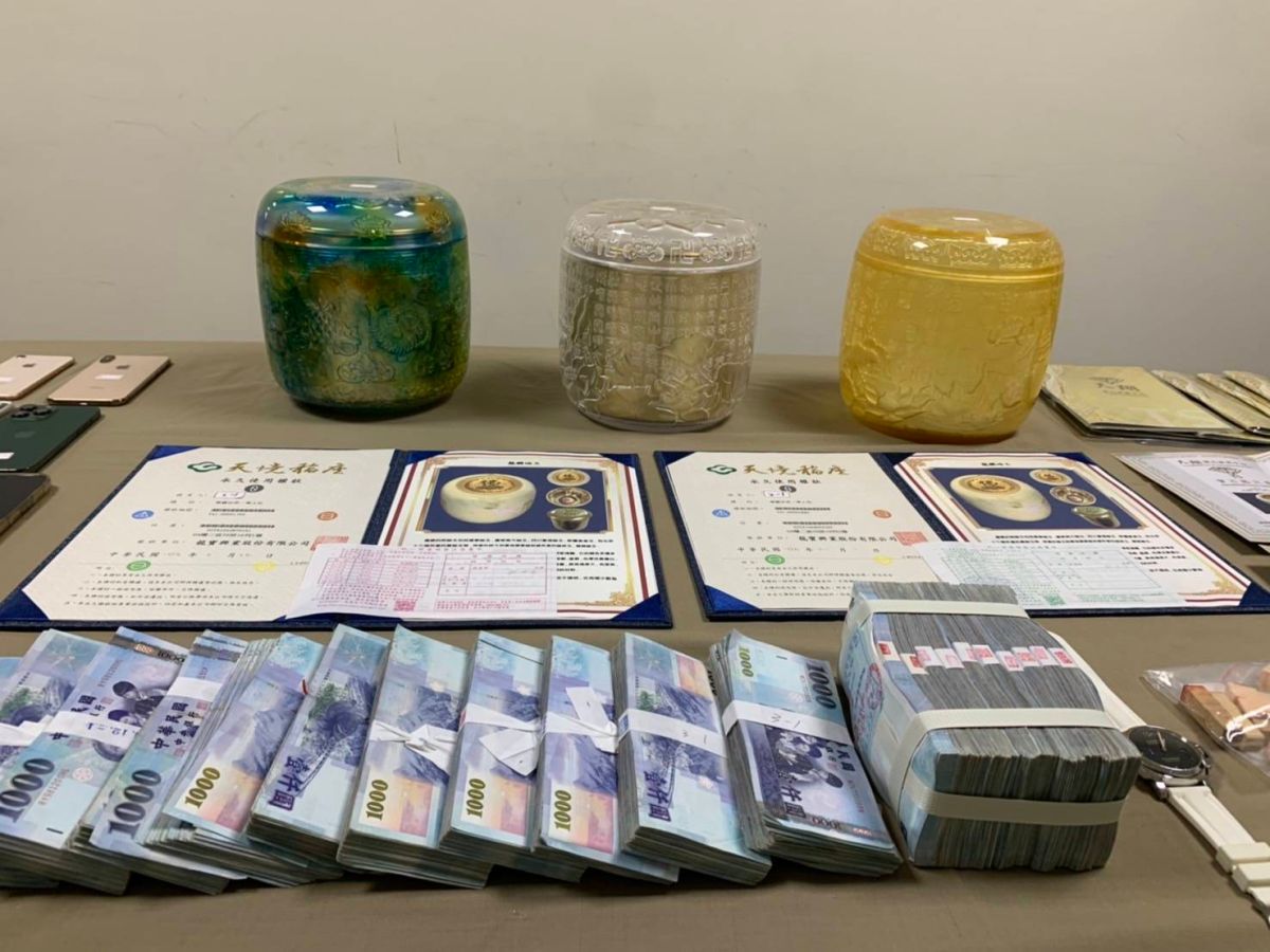 ▲中部一個靈骨塔詐騙集團，以「養、套、殺」手法詐騙民眾1億5千萬元（圖／記者鄧力軍翻攝）