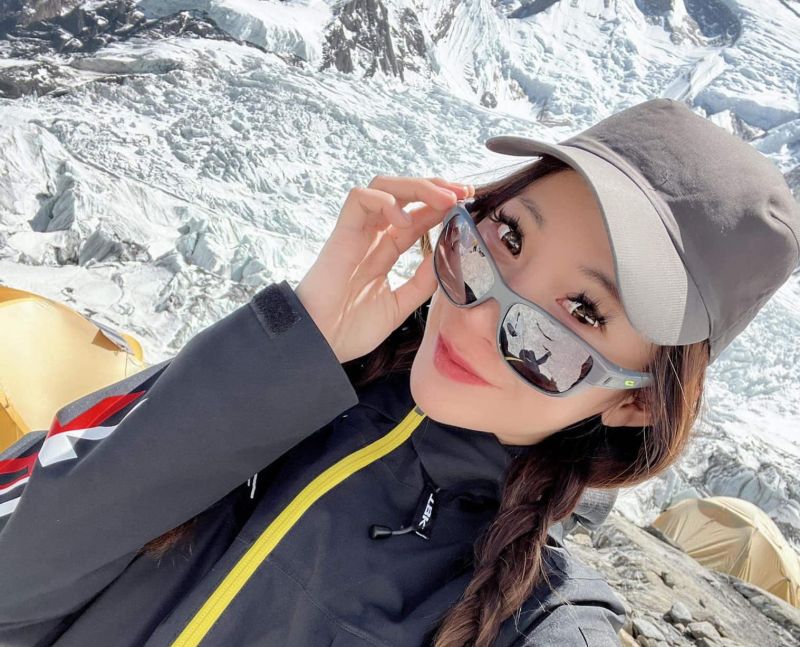 台灣之光！正妹登山「攻頂K2」破世界紀錄：比聖母峰還陡