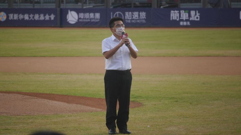 ▲新竹代理市長陳章賢指出，對球迷造成的不便，他謹代表市政府向所有球迷道歉。（資料圖／吳政紘攝）