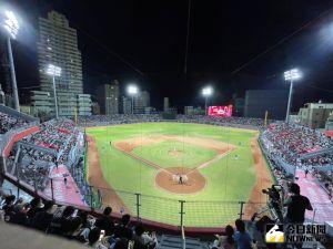 ▲新竹棒球場重啟。(圖/吳政紘攝) ▲新竹棒球場重啟。(圖/吳政紘攝)