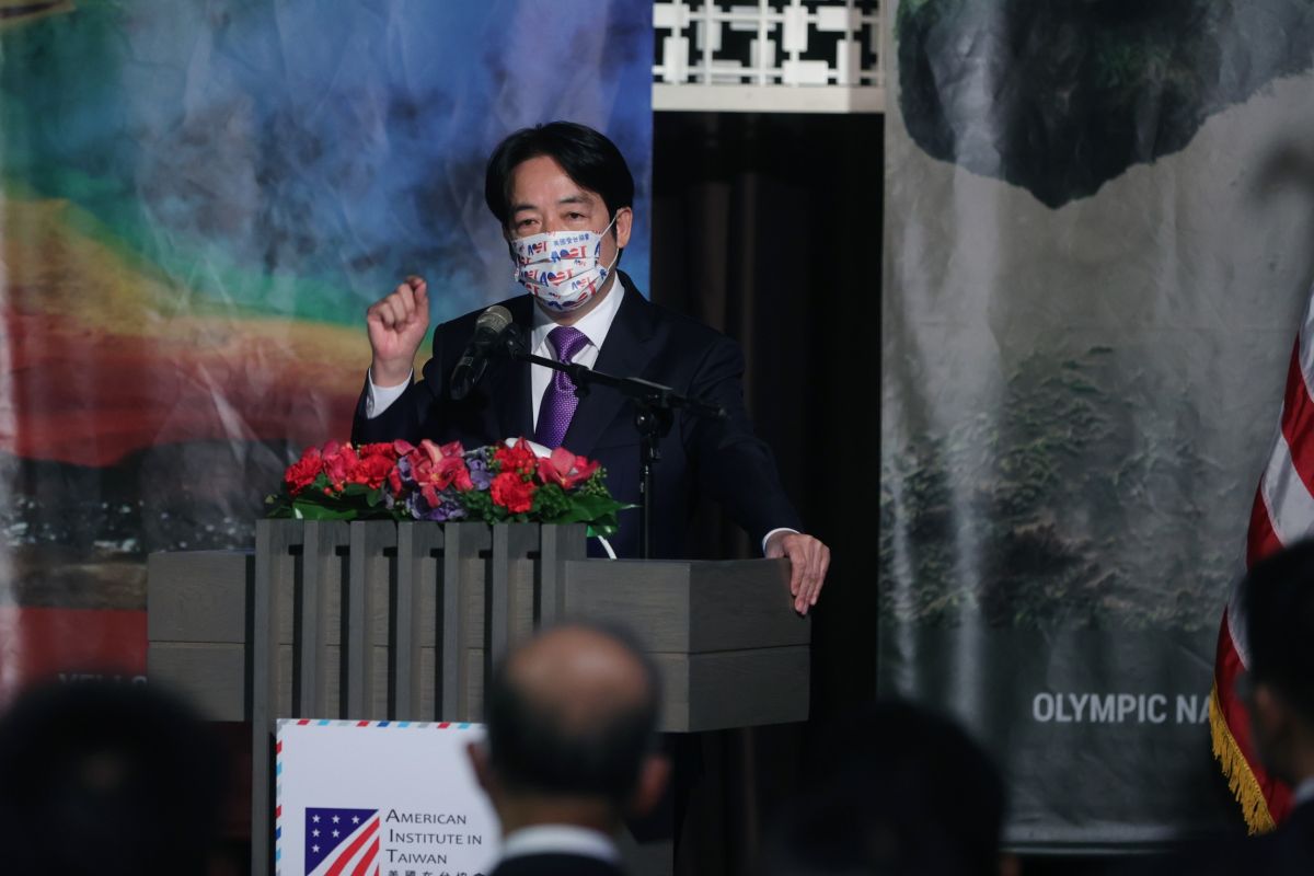 ▲民進黨指出，桃園地方傳出「賴清德挺鄭寶清」的消息，是錯假訊息。圖為賴清德。（資料圖／總統府提供）