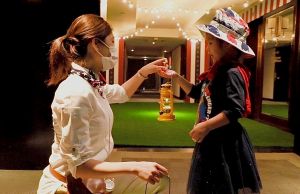 晶華酒店童軍營 ▲台北晶華酒店8月推出「夏日美國童軍營航程」住房專案,提供多項適合7到12歲孩子參加的童軍活動與創意課程,為大孩子們打造類遊學的體驗。(圖/台北晶華酒店提供)