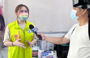 台中再爆槍擊案 議員:慶記之都乾脆一人發一件防彈背心 ▲台中市議員賴佳微不滿槍案頻傳,怒嗆台中市長盧秀燕「乾脆一人發一件防彈背心跟頭盔」。(圖/賴佳微臉書,2022.07.25)