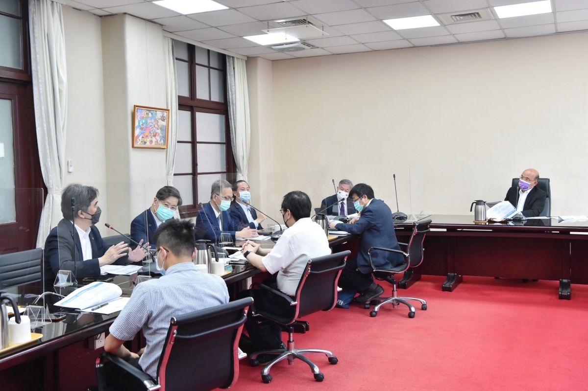 ▲行政院長蘇貞昌今（25）日開擴大防疫會議。（圖／行政院提供）