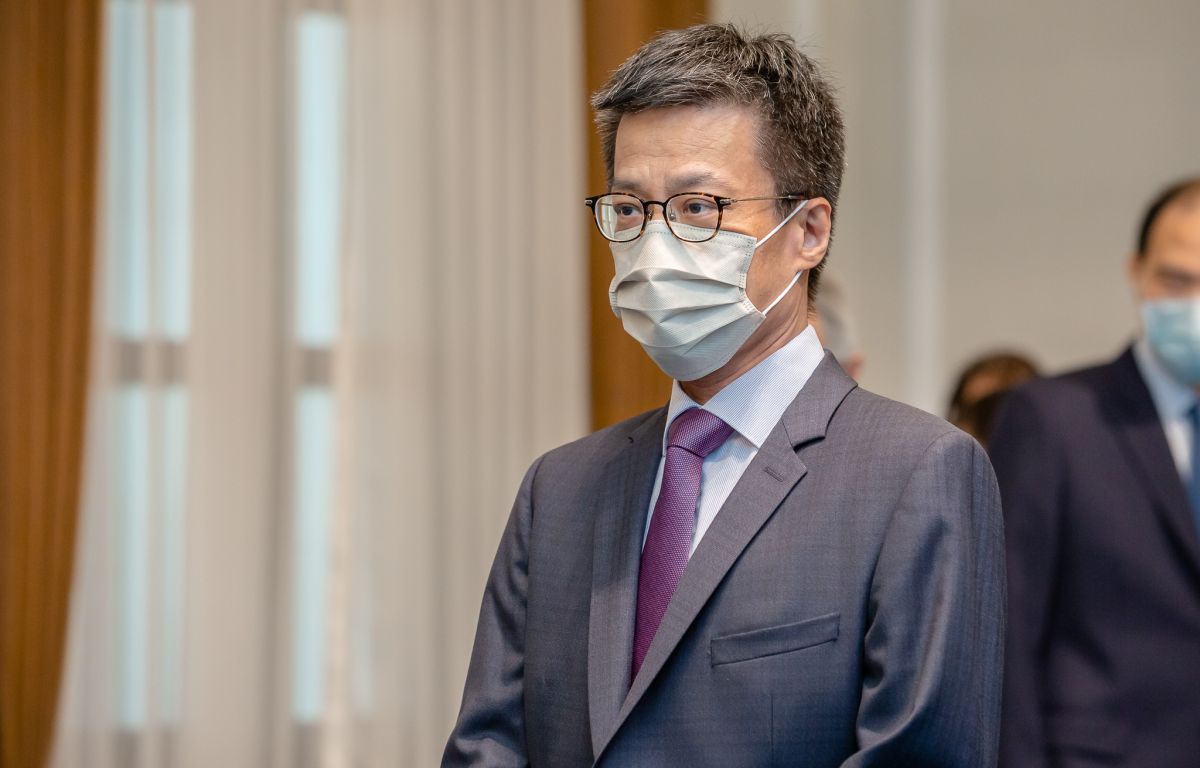 ▲黃重諺遭指涉炒股，總統府還原事實駁斥。（圖／總統府提供）