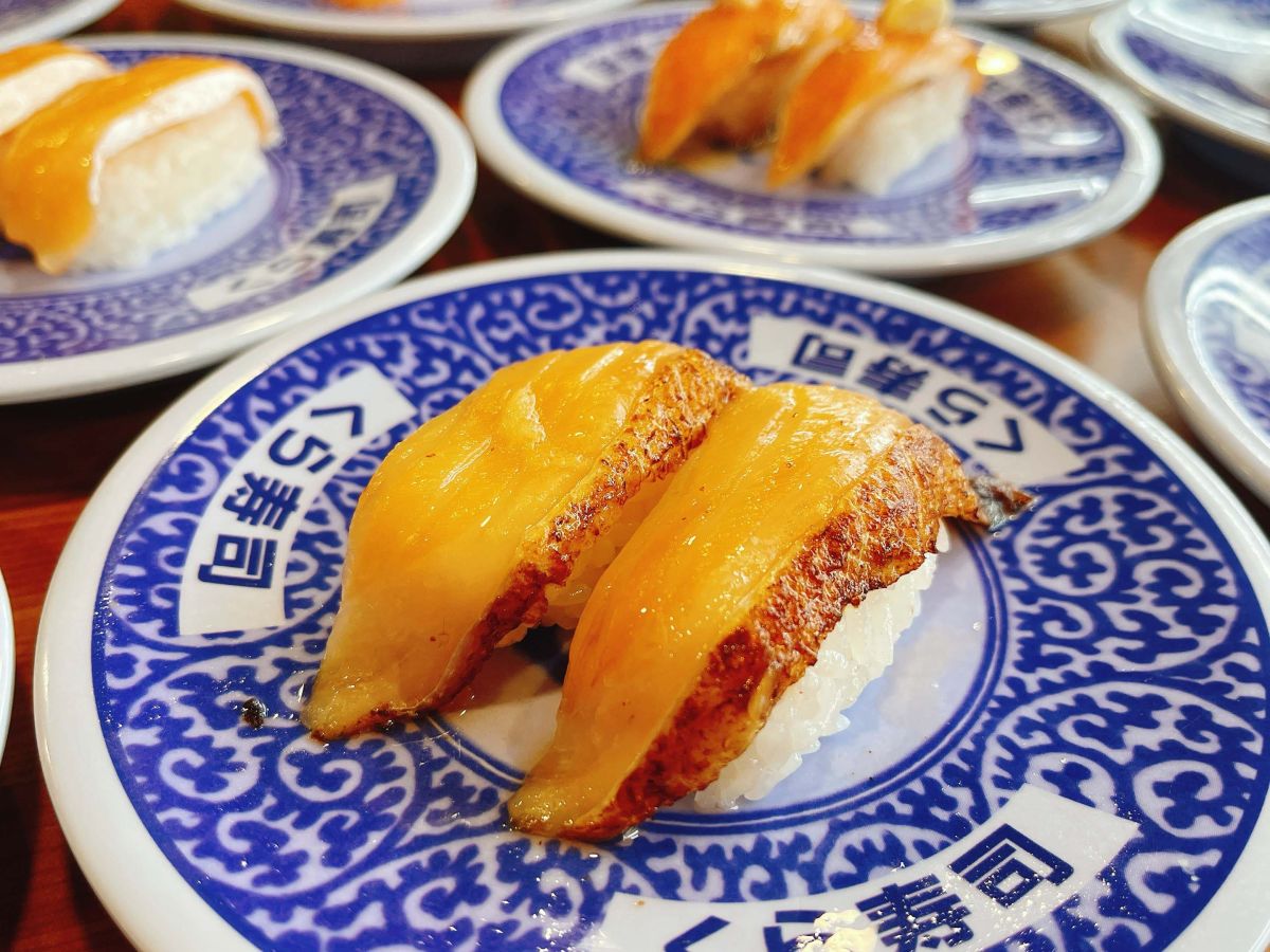 ▲日本藏壽司宣布，每盤110日圓的多數商品10月1日起調漲為115日圓。示意圖。（圖／台灣藏壽司提供）