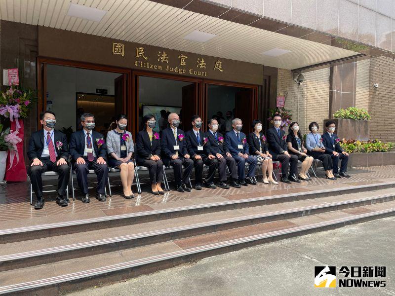 ▲司法圈重要人士合影。(圖/記者潘千詩攝,2022.07.27)