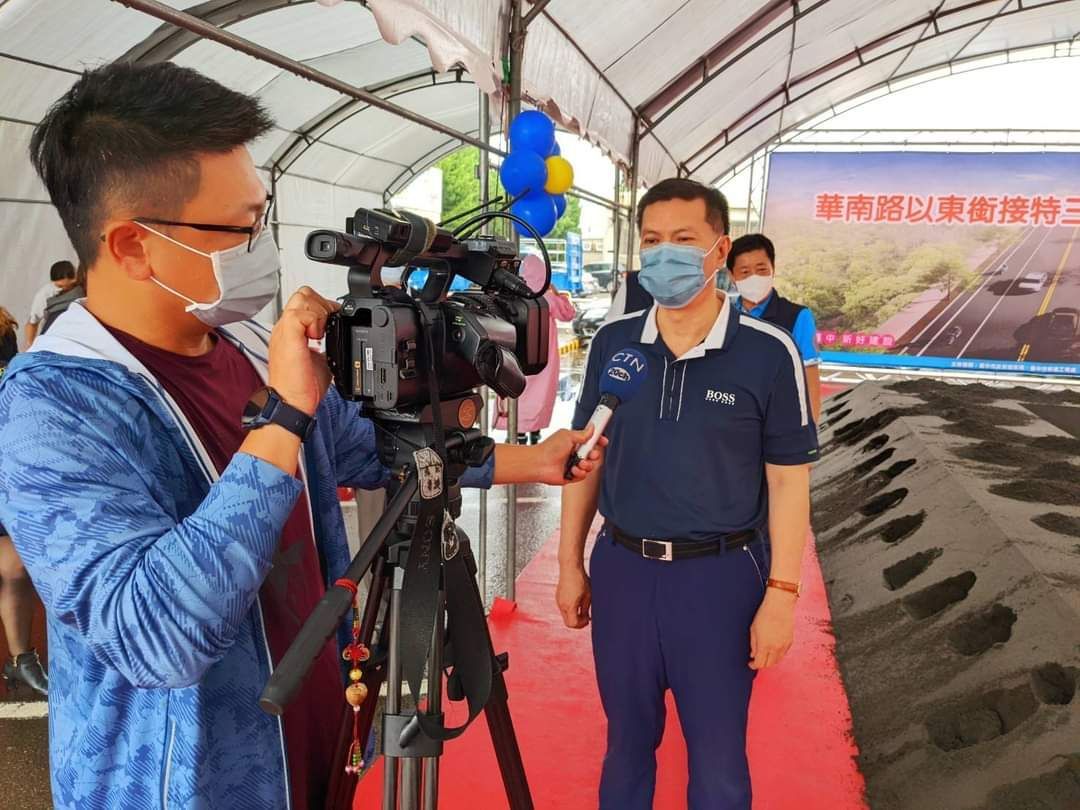 ▲台中市第3選區「烏日、大肚、龍井」市議員林汝洲宣布不參選第4屆市議員，將交棒給兒子林昊佑參選市議員。(圖／翻攝林汝洲臉書2022.7.27)