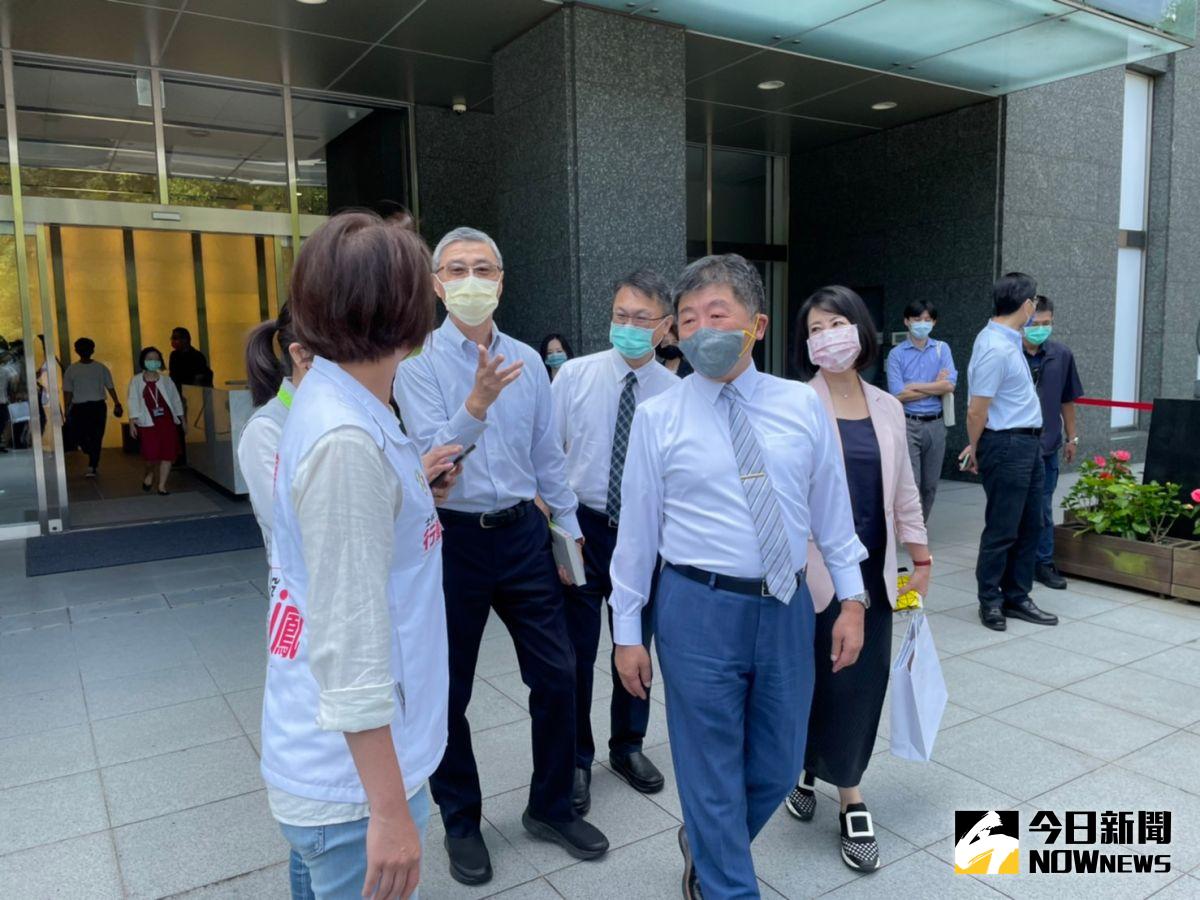 ▲陳時中表示，高嘉瑜有她自己的見解，這樣的說法用詞稍微強烈，但是顯露她的擔憂，現在不是文革或文字獄的時代，大家互相尊重。（圖／記者黃宣尹攝，2022.07.28）