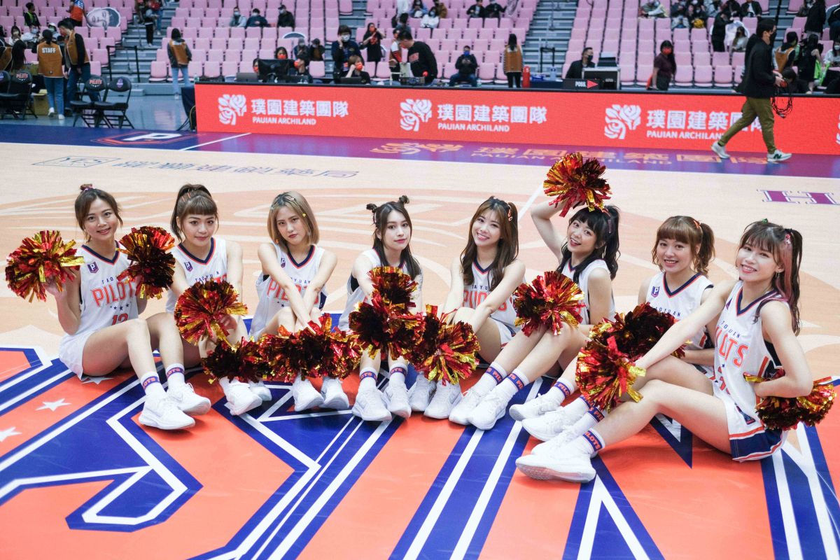 ▲Pilots Crew自2021年成軍，以團隊舞蹈整齊劃一著稱，陣中成員各個具備深厚舞蹈底子。（領航猿提供）