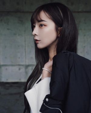 ▲奎丁是高冷型美女。(圖/奎丁臉書) ▲奎丁是高冷型美女。(圖/奎丁臉書)