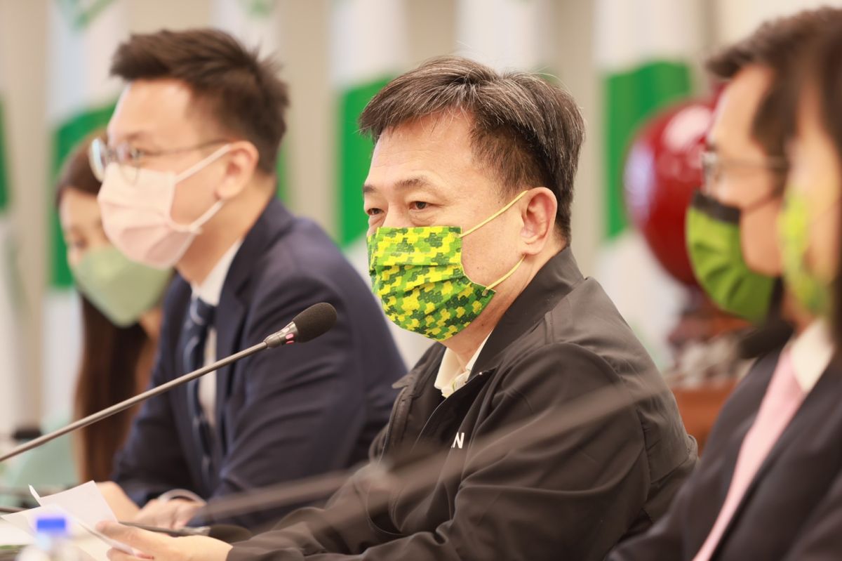 ▲林錫耀呼籲黨內及支持者要小心對手「抹黑造謠」、「賄選買票」、「錯假訊息」等3大奧步。（圖／民進黨提供）