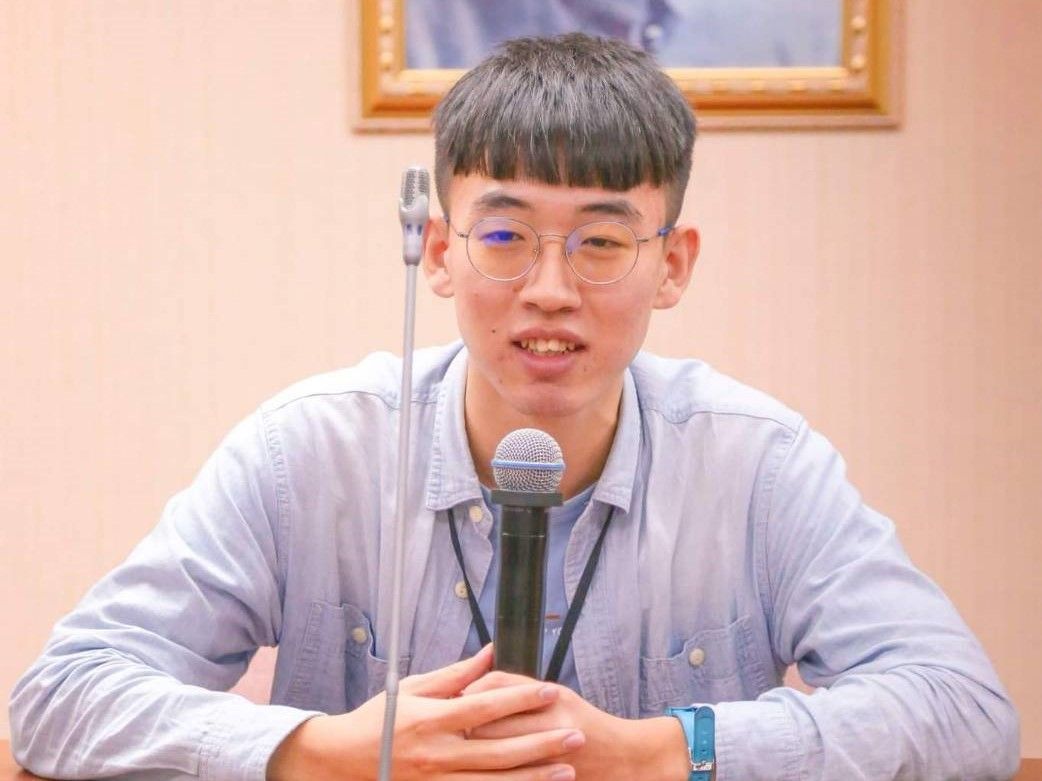 ▲首投族陳柏榮認為18歲公民權修憲複決比九合一大選更重要，自己一定會參與投票，爭取下一代人的權益。（圖／陳柏榮提供）