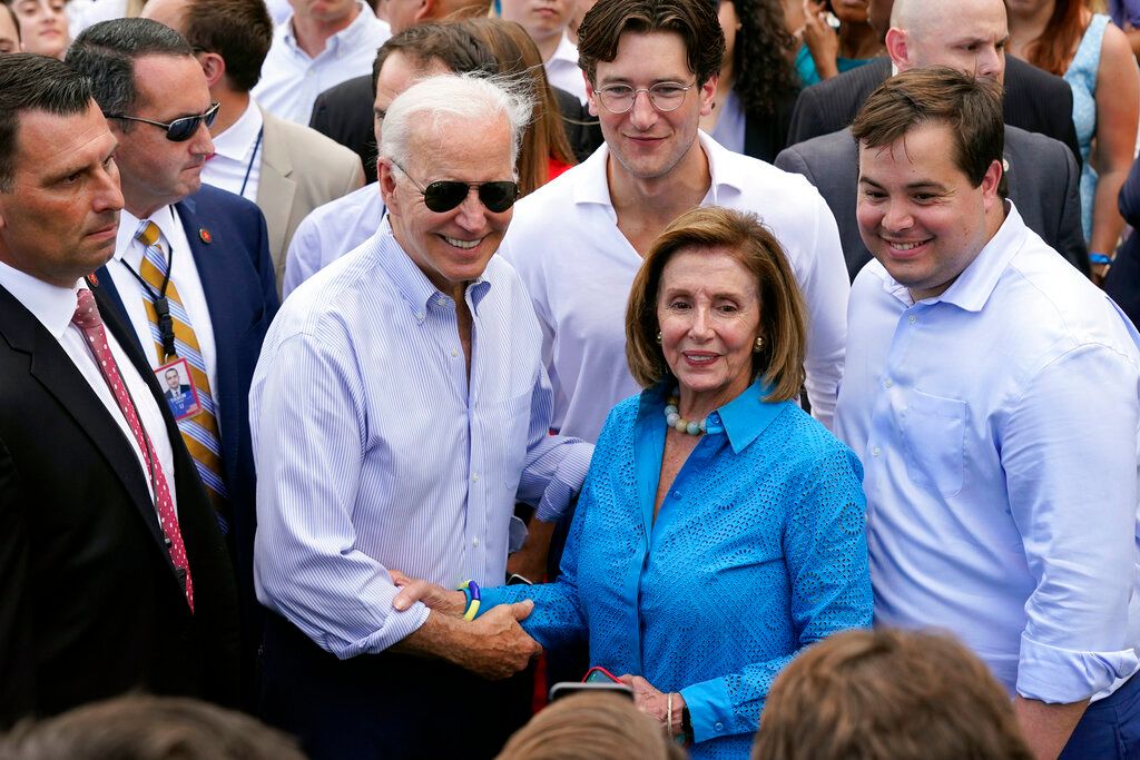 ▲裴洛西可能訪台的計畫在民主黨內製造出分歧。（圖／美聯社／達志影像）