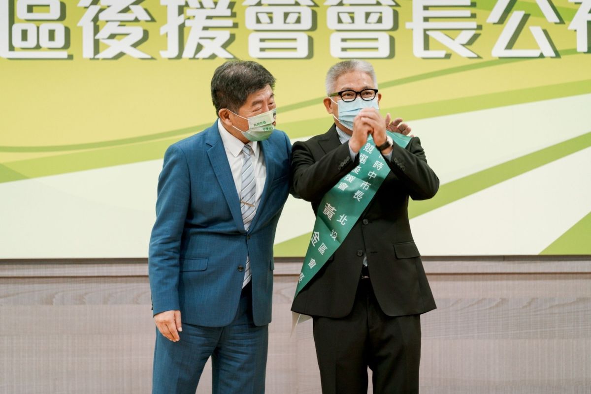 ▲陳時中今日公佈12區後援會會長，受訪時也針對內湖交通議題痛斥黃珊珊。（圖／陳時中辦公室提供）