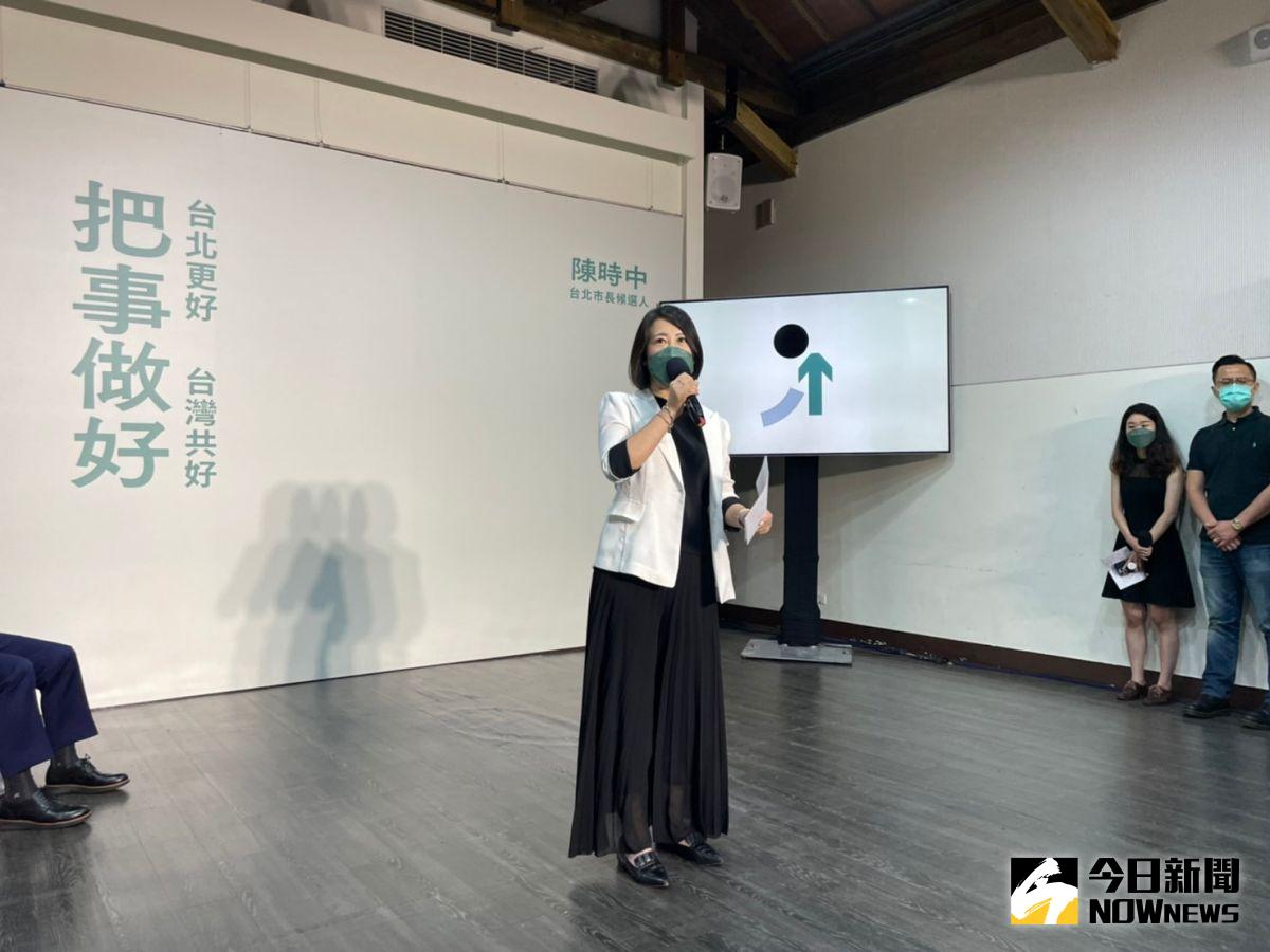 ▲吳思瑤說，蔣萬安成長背景與人民有落差，但如果去貼近市民生活，相信對於他提出願景會有幫助。（圖／記者黃宣尹攝，2022.07.30）