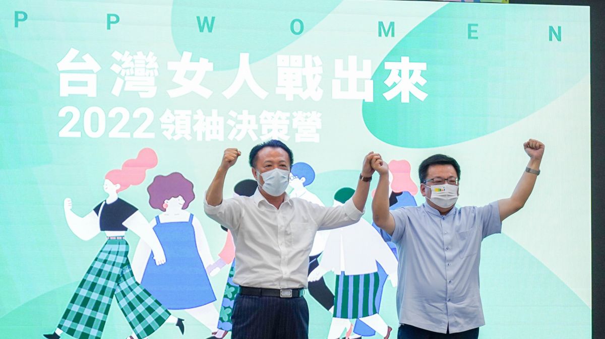 ▲嘉義縣長翁章梁與嘉義市長參選人李俊俋出席民進黨於嘉義舉辦的「全國姐妹大會師」活動。（圖／民進黨提供）