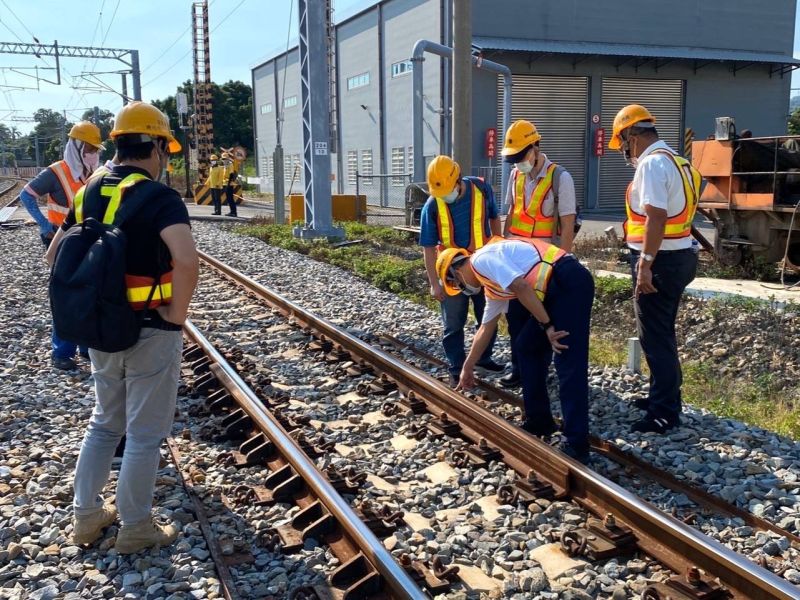 加強路線安全　台鐵局落實酷暑鐵軌防護、養護軌道路線