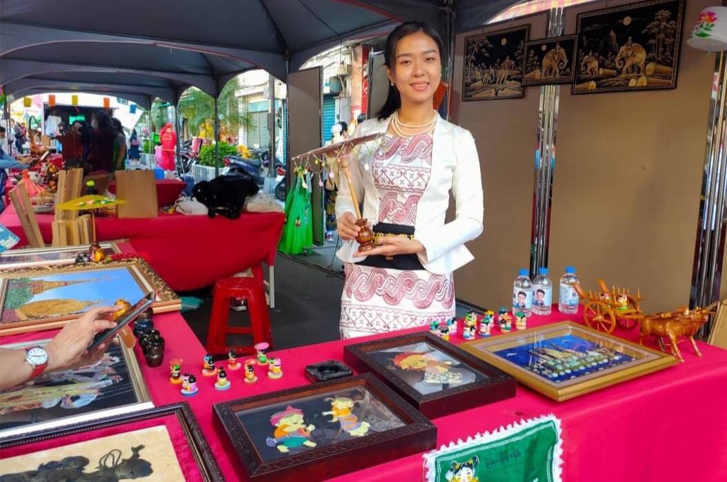 ▲移民署找緬甸、印尼新住民，分享農曆七月習俗。（圖／移民署提供）