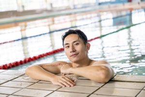 ▲在50公尺游泳項目，林家佑以28秒94的好成績突破大會紀錄。（圖／台視、三立提供）
