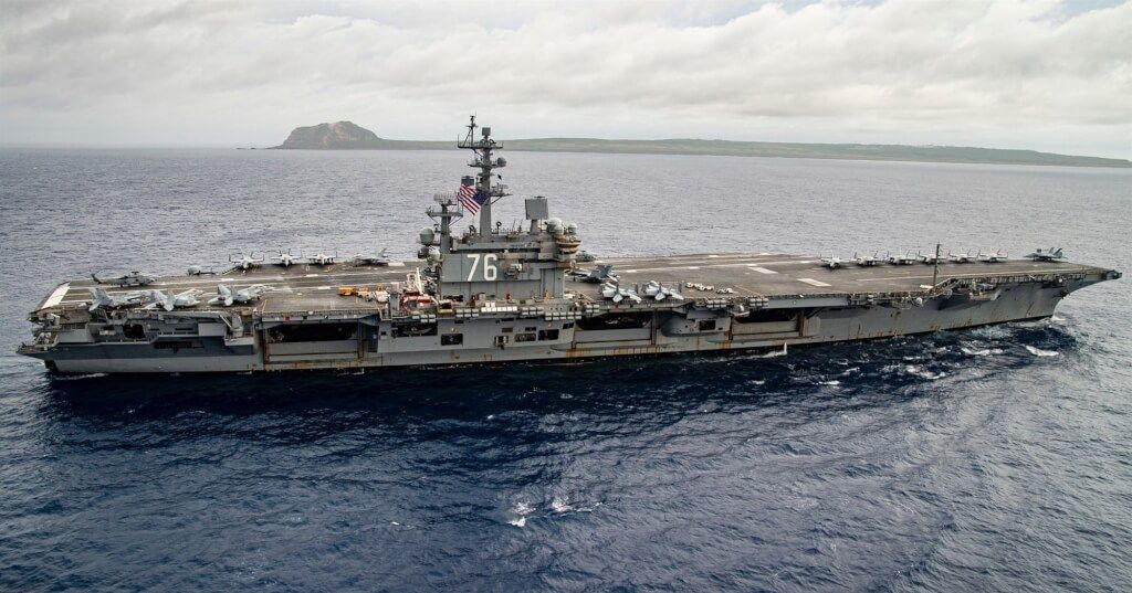 ▲疑為裴洛西訪台預作準備！美國軍方部署「戰艦與軍機」。圖為航空母艦雷根號。（圖取自facebook.com/ussronaldreagan）