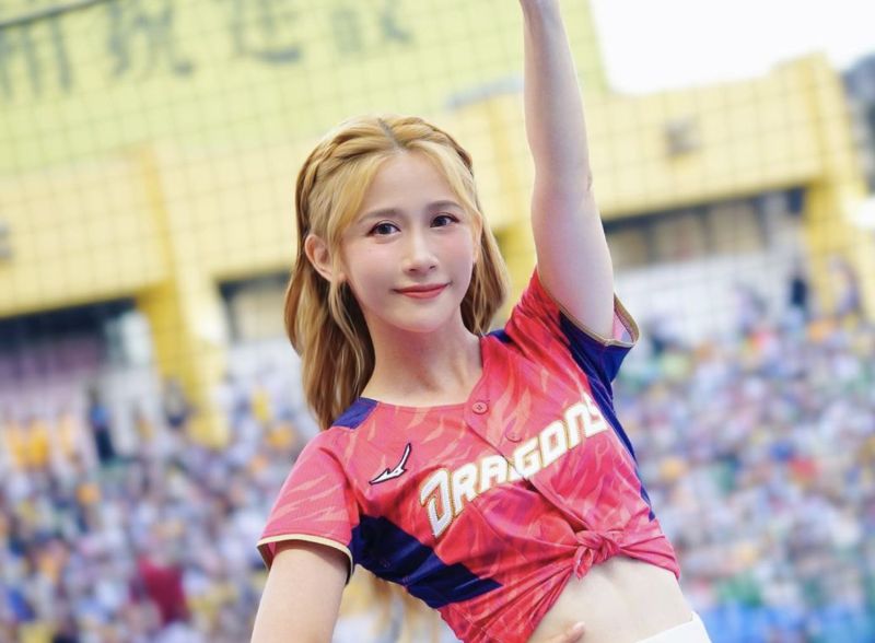 ▲味全龍「小龍女」隊長琪琪參與中職明星賽應援 （圖／翻攝自琪琪IG）