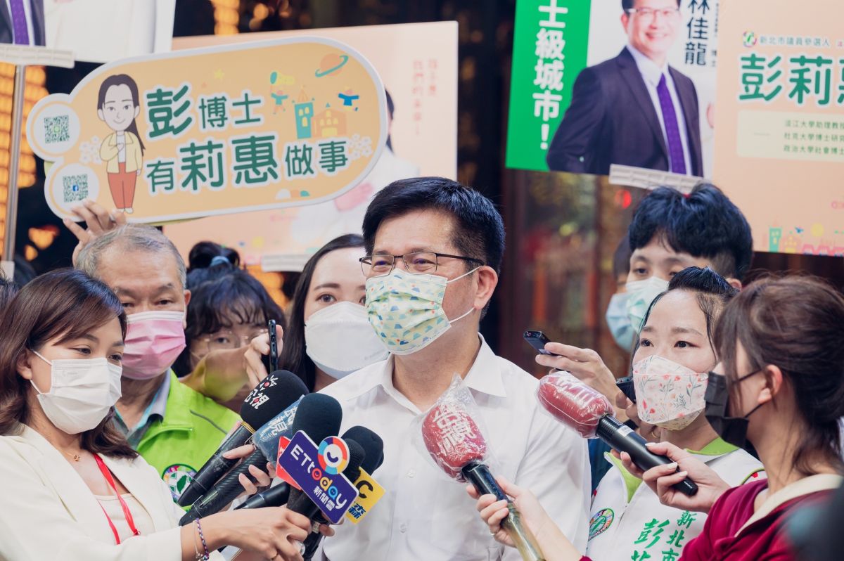 ▲民進黨新北市長參選人林佳龍對對手侯友宜下戰帖表示，每周辯論，讓市民做主人。（圖／林佳龍競選辦公室提供）