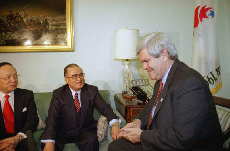 ▲美國前眾院議長金瑞契曾在1997年4月訪台會見前總統李登輝。（圖／美聯社／達志影像）