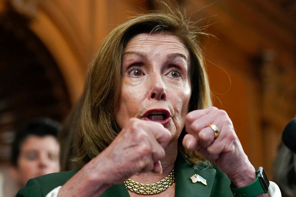 ▲美國眾議院議長裴洛西搭乘的呼號「SPAR19」波音C-40C運輸機抵達吉隆坡不久，又有另一架呼號為「SPAR20」的波音C-40C運輸機從日本飛往吉隆坡，引起外界注意。（圖／美聯社／達志影像）