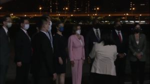 美國眾議院議長,裴洛西,台灣,Nancy Pelosi。(圖/翻攝外交部直播畫面) ▲美國眾議院議長裴洛西昨(2)晚抵達台灣,對此,中國外交部也發布最新聲明回應,表達「嚴厲譴責和強烈抗議」。(圖/翻攝外交部直播畫面)