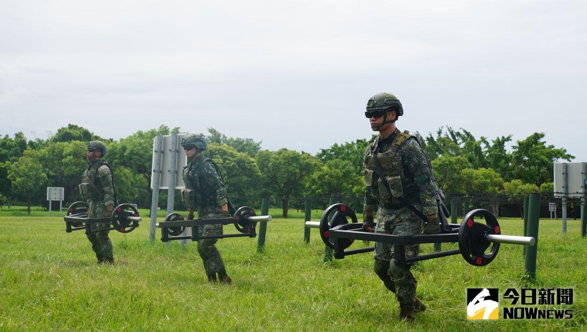 ▲陸軍步訓部公布新研發的「步兵戰鬥體能訓練」課程。（圖／記者呂炯昌攝，2022.08.03）