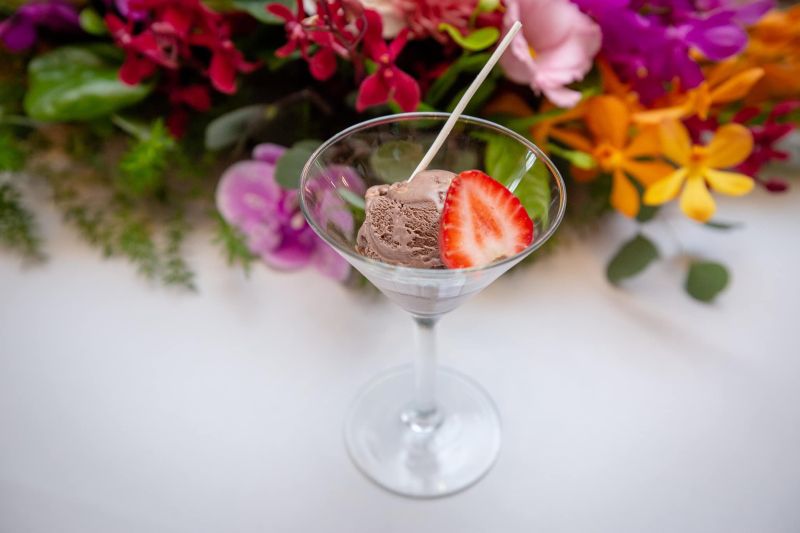 ▲蔡英文準備裴洛西最愛的巧克力冰淇淋，於台北賓館設宴款待。（圖／翻攝自蔡英文臉書）