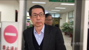 翁茂鍾勾結員警偽造勞動服務紀錄　獲判刑1年10月定讞
