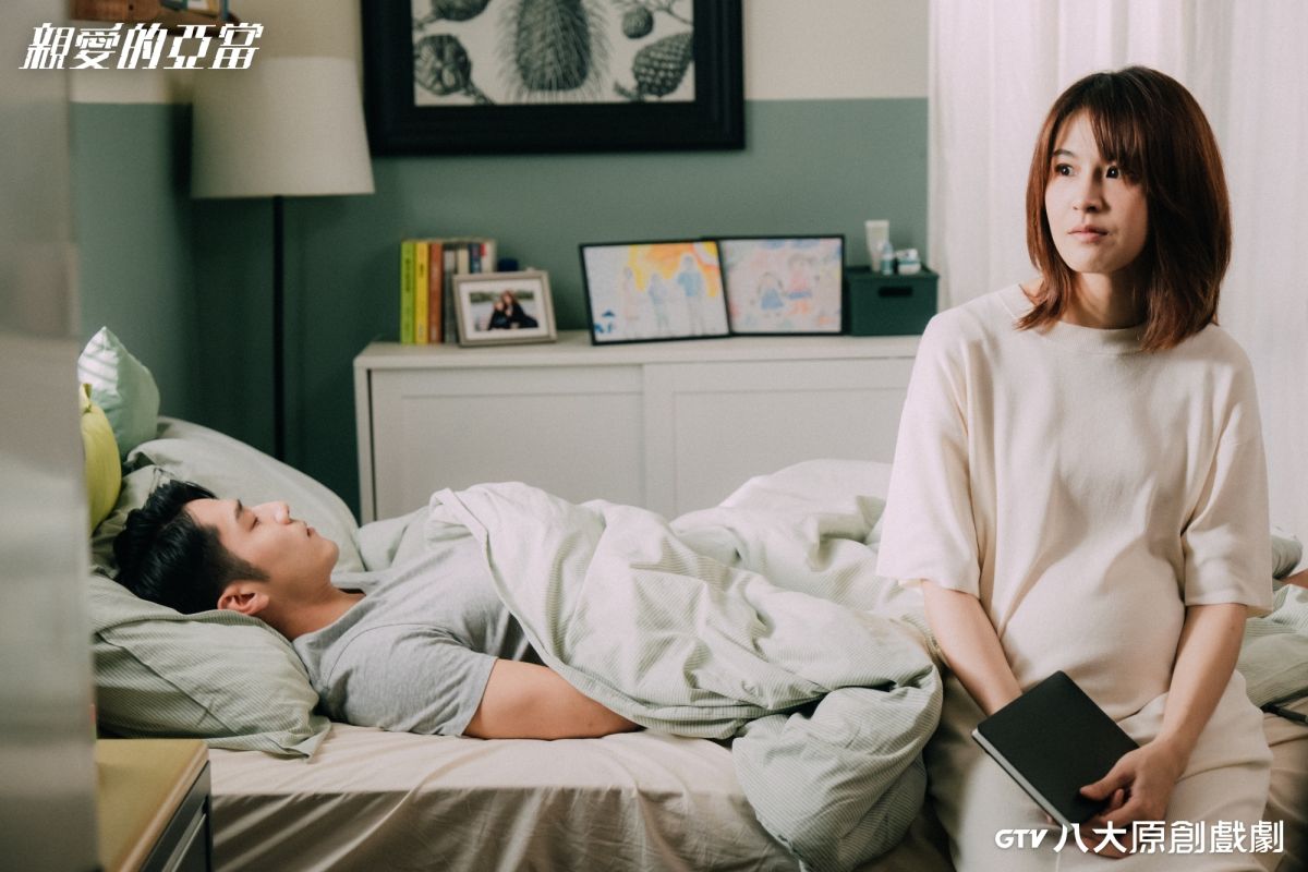 ▲曾沛慈第一次飾演孕婦。（圖／八大）