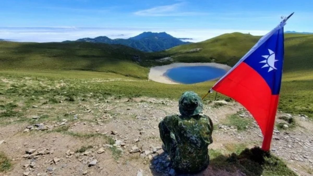 ▲一名職業軍人半夜PO文分享，他非常喜歡台灣，也請大家不要擔心，因為他會守護台灣每一個人。（圖／Dcard）