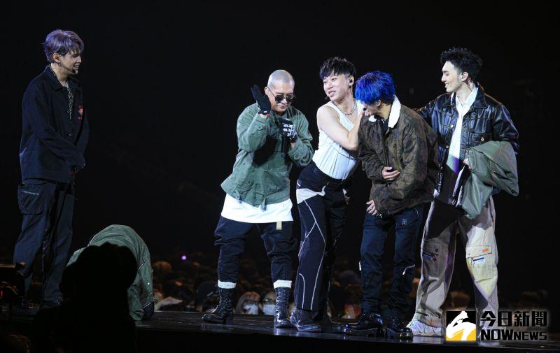 ▲▼具俊曄來台定居將滿半年，表演活動接不完，但跨年將到新加坡工作，大S要帶小孩，同行機率不高。（圖／記者葉政勳攝、寬寬提供）