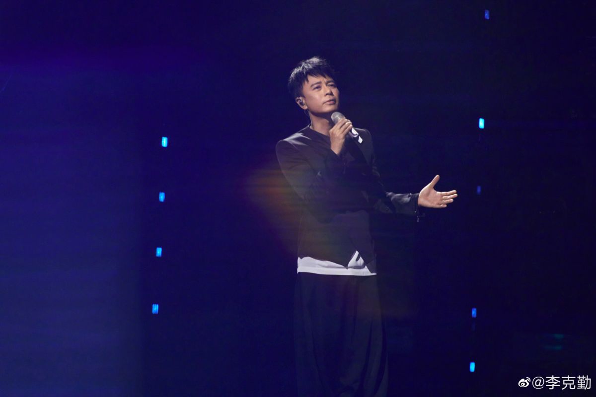 ▲李克勤最近身家暴增，與太太共同擁有約8.7億房產。（圖／翻攝李克勤微博）