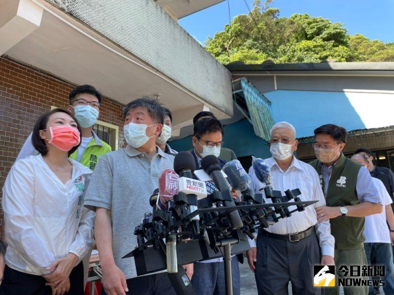 ▲陳時中於貓空受訪表示,台北市政府現在有一點失敗主義,和柯文哲8年前競選有所不同,「當年的豪氣干雲好像都磨損光了」。(圖/記者黃宣尹攝,2022.08.08)
