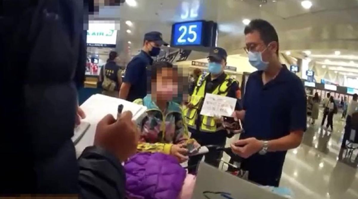 ▲三峽警分局、刑警大隊共組專案小組，並通知航警局刑大協助，3日上午8點多殺去桃園機場，成功攔下6名受騙民眾。（圖／三峽警分局提供）