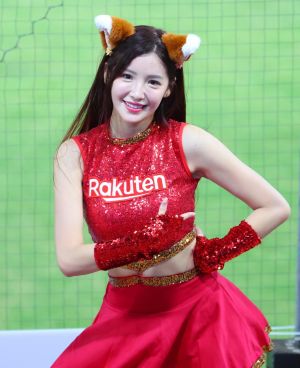 ▲樂天女孩狐狸舞紅回日本。（圖／樂天提供）