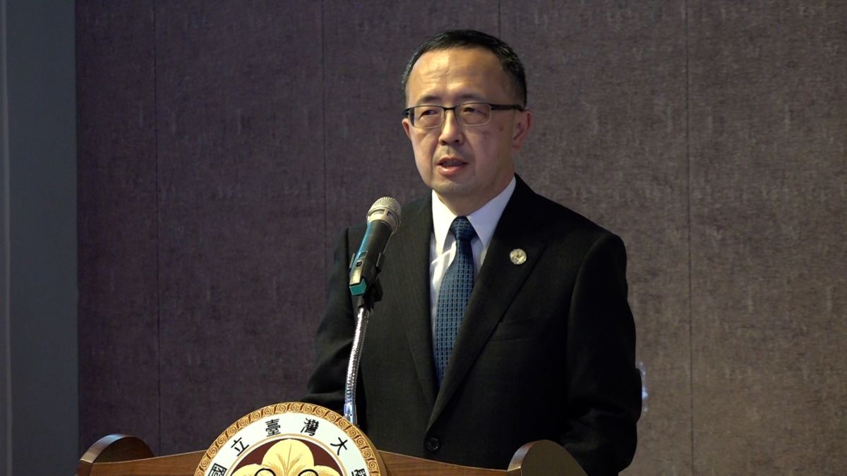 ▲台大審定委員會召集人蘇宏達今（9）日表示，審定會3度邀請林智堅、陳明通出席說明論文，但2位皆未到場。（圖／記者朱永強攝，2022.08.09）