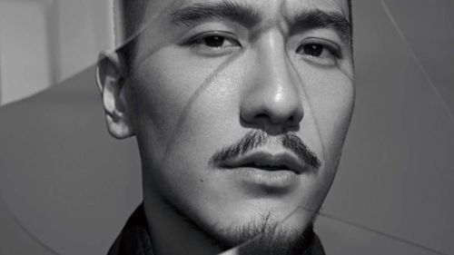 為何那麼有錢？王陽明被封百億航運富三代　外公竟是「一代船王」
